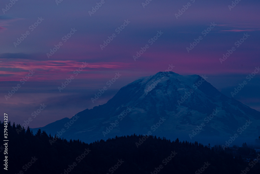 sunrise over the Mt Rainier 