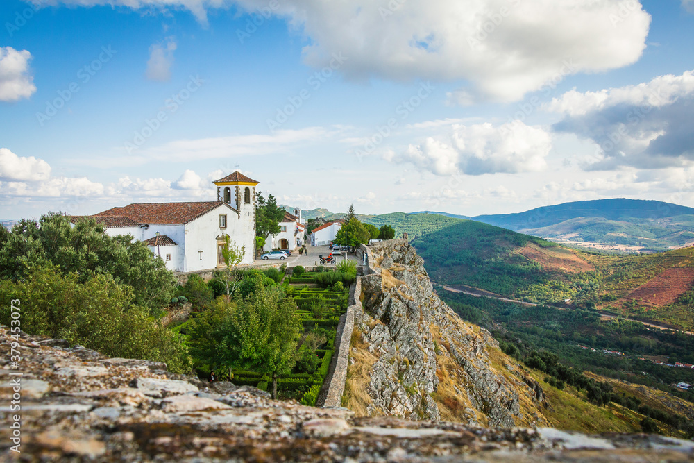 Fototapeta premium Scenic view of the castle of marvao on the top of a mountain
