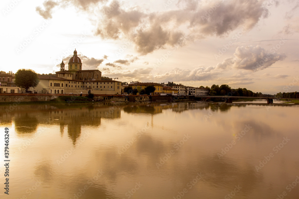 Fototapeta premium Arno river at sunset. Florence, Italy.