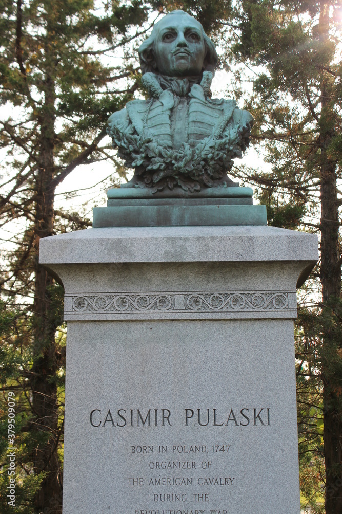 Obraz premium statue of a person in a cemetery