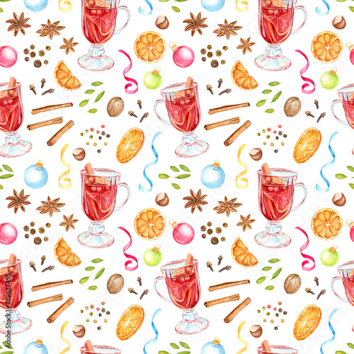 Watercolor seamless pattern with anise stars, oranges, cinnamon sticks and mulled wine. Christmas background.