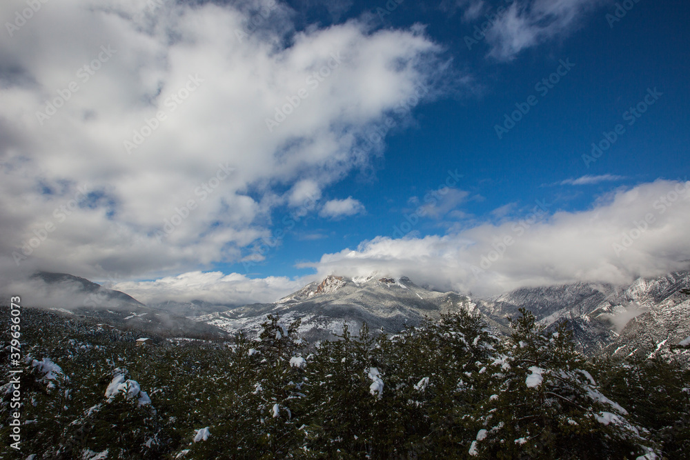 Obraz premium Winter in Bergueda mountains, Barcelona, Catalonia, Pyrenees, Spain