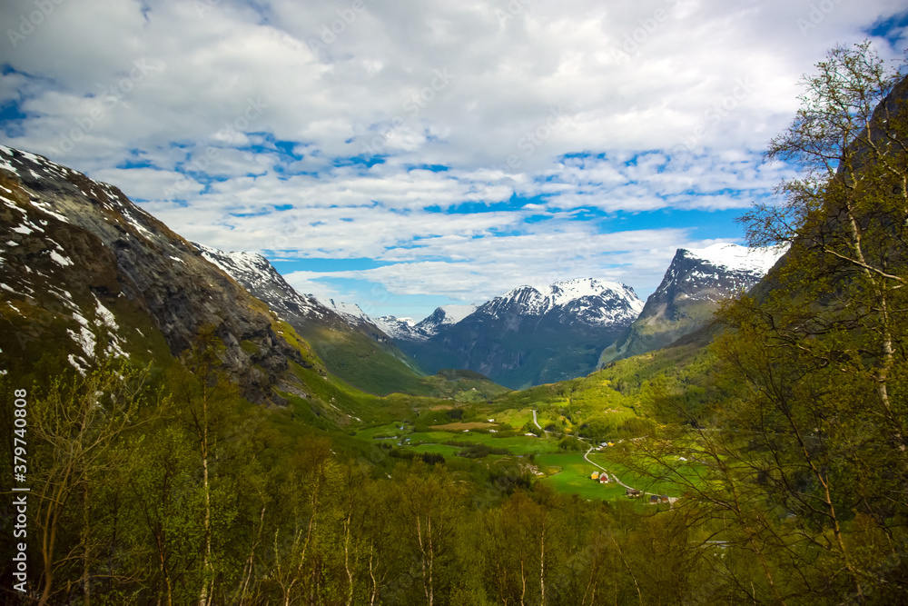 Obraz premium Valley in Norway