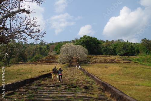 ラオス 世界遺産チャンパサック県の文化的景観にあるワット・プーと関連古代遺産群