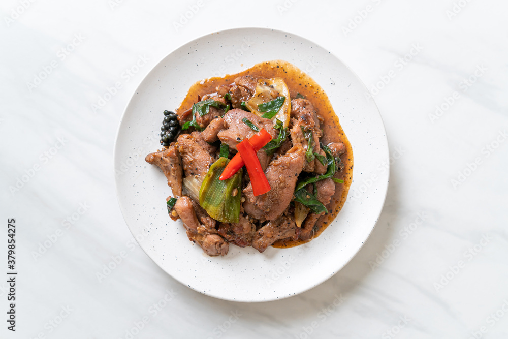 Stir-Fried Black Pepper with Duck Stir-Fried Black Pepper with Duck