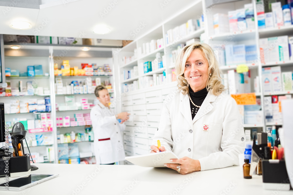 Doctors pharmacists at work Doctors pharmacists at work