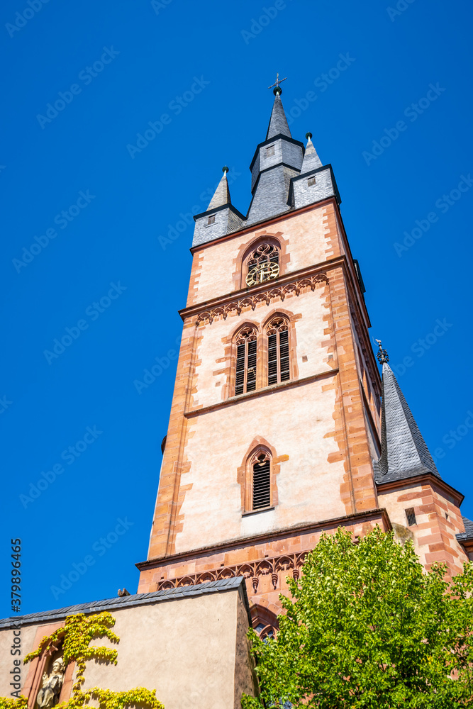St. Valentinus und Dionysius Kirche, Markt, Kiedrich, Rheingau, Deutschland 