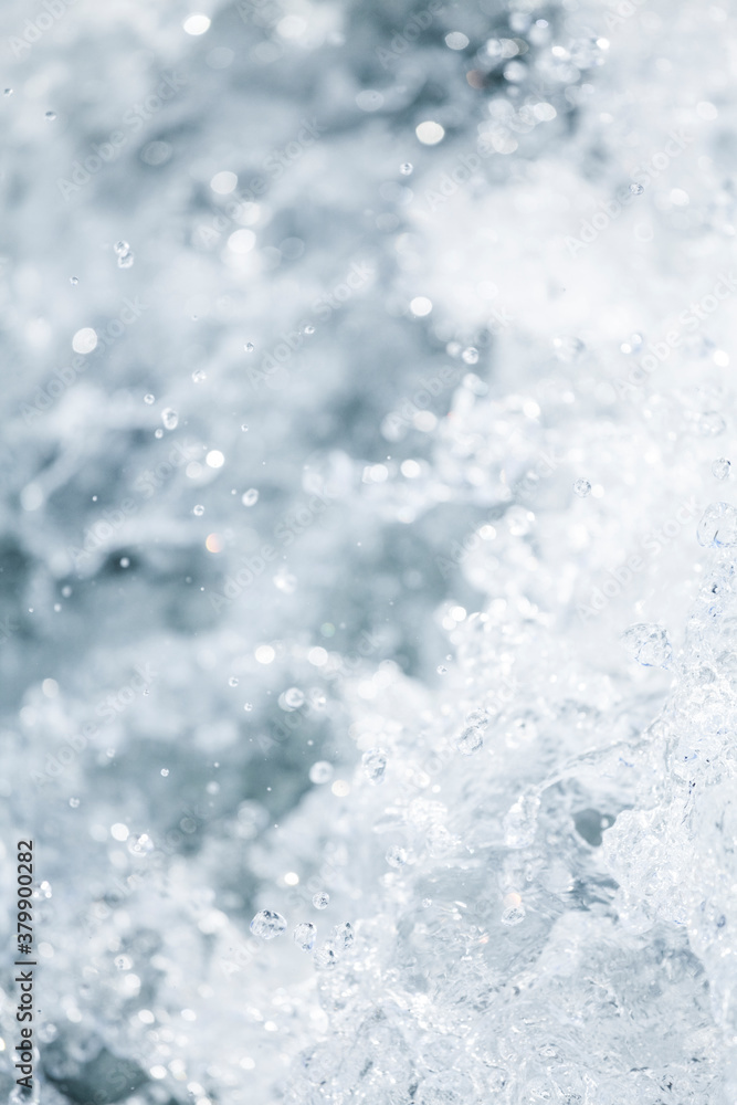 Turbulent liquid Turbulent liquid