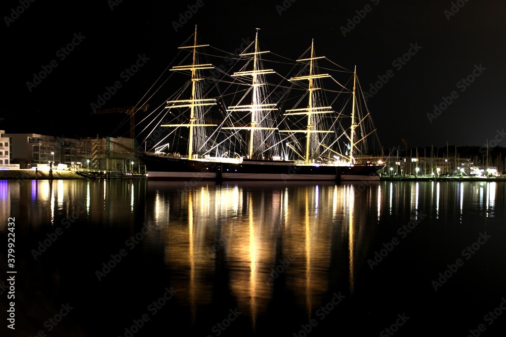 the sailingship