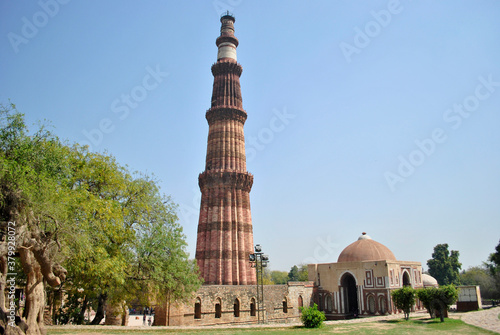 Qutub Minar, Delhi India photo