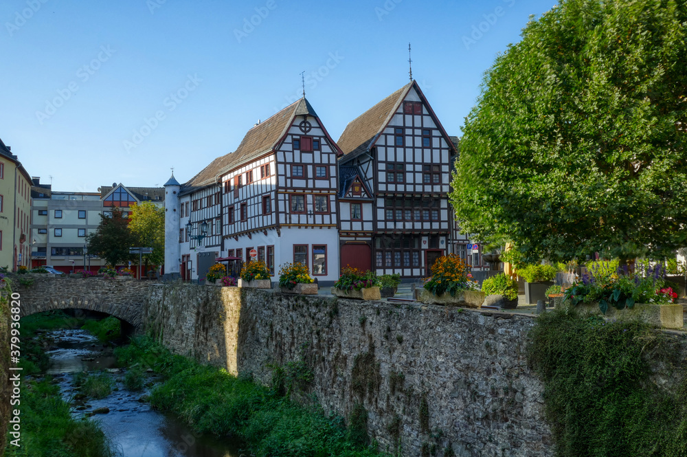 Brücke und historische Fachwerkhäuser in Bad Münstereifel
