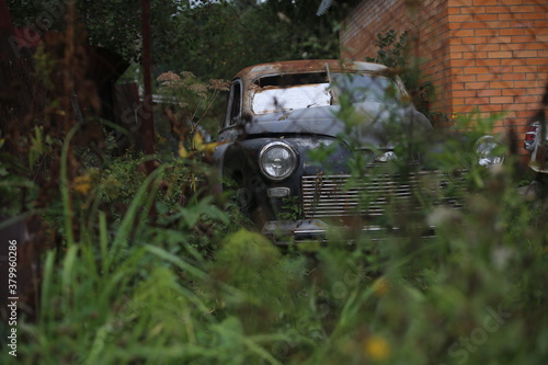 old rusty car © Александр Родионов