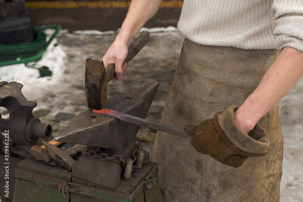 Hammering blacksmith Hammering blacksmith
