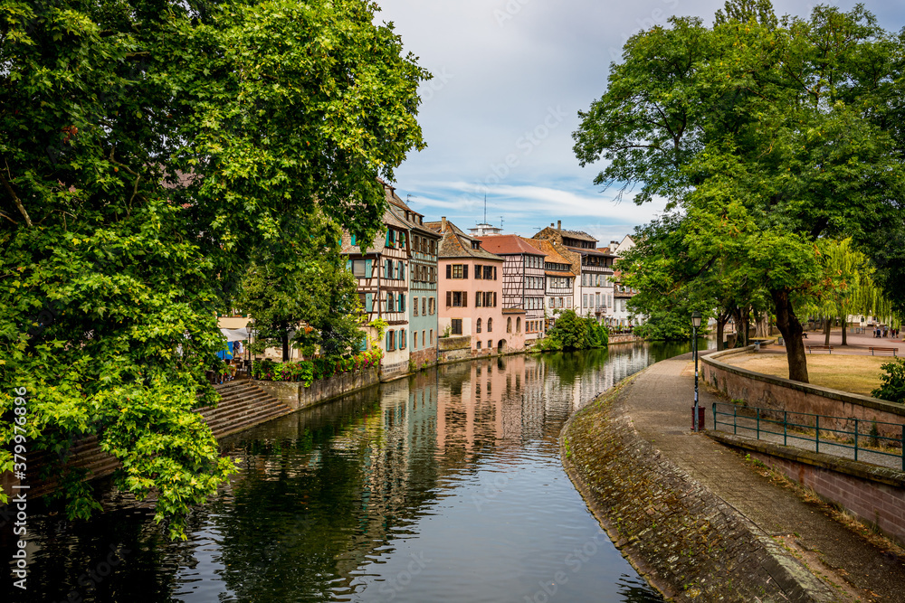 La petite france vue depuis les ponts couverts de Strasbourg La petite france vue depuis les ponts couverts de Strasbourg