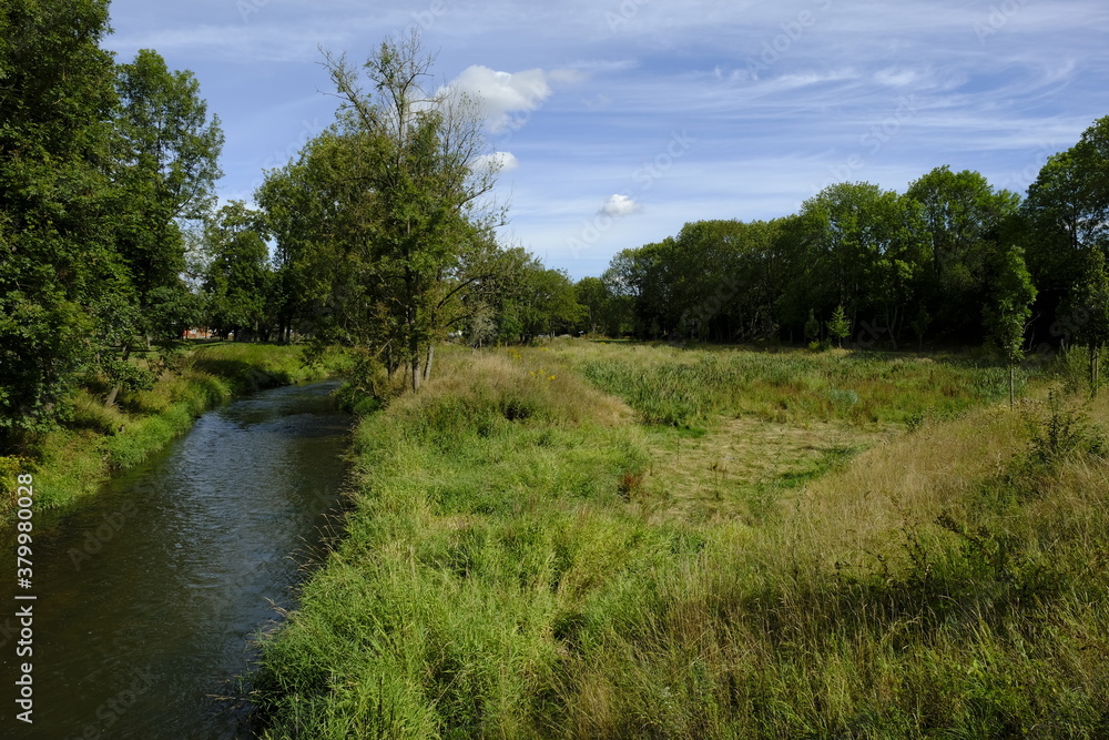 Die Fränkische Saale bei Bad Neustadt, Landkreis Rhön-Grabfeld, Unterfranken, Franken, Bayern, Deutschland