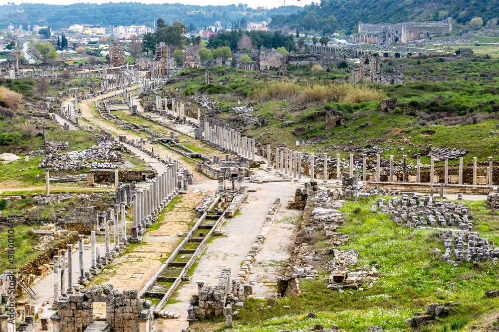 Obraz premium View from above of the Ancient city of Perge near Antalya, Turkey