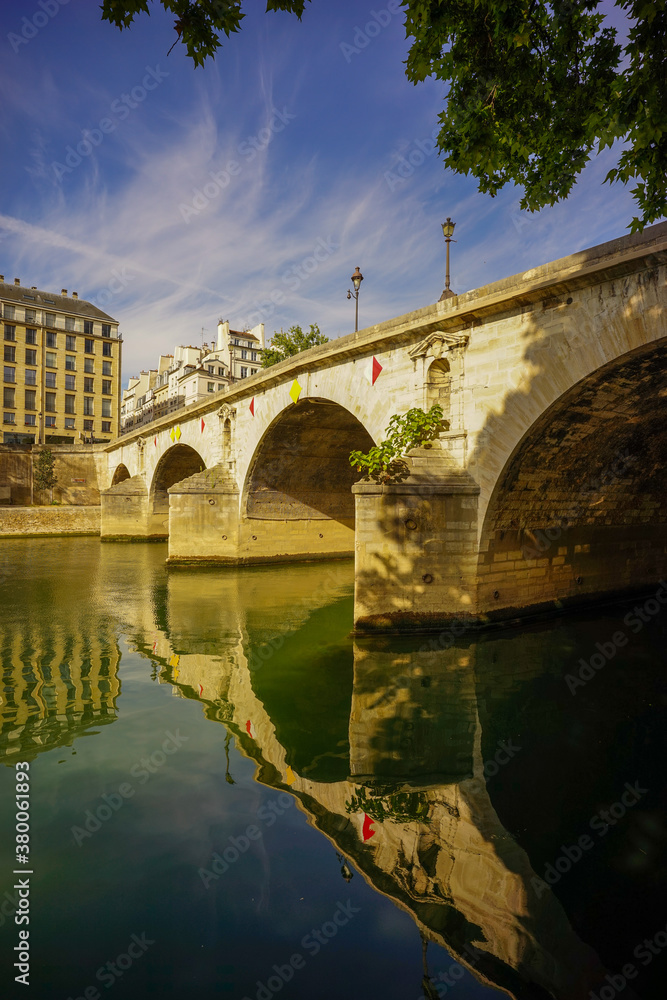 Obraz premium Paris Monument 853