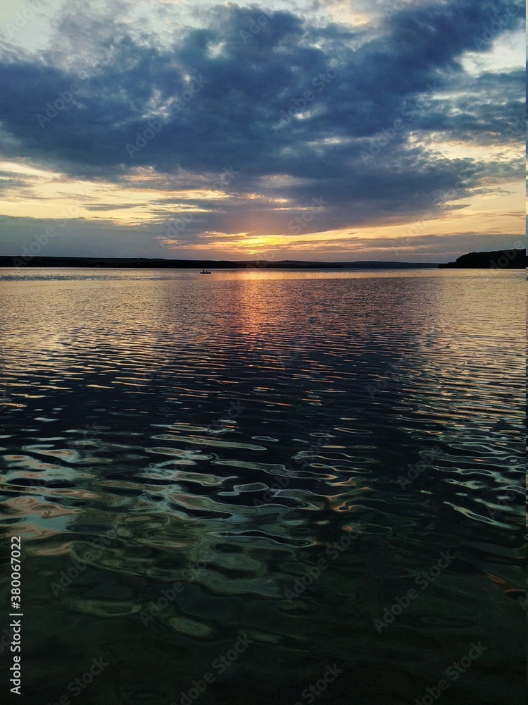 Fototapeta premium sunset over the sea