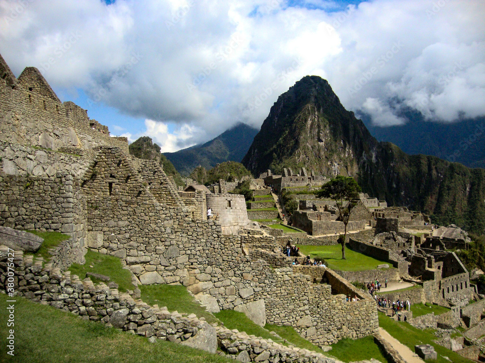 machu picchu inca ruins,  ancient inca city in the andes