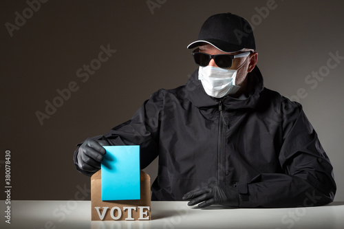 Person participates in elec...