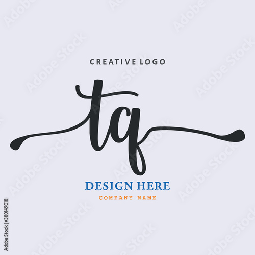 pharmacy logo letter TQ is simple, easy to understand and authoritative