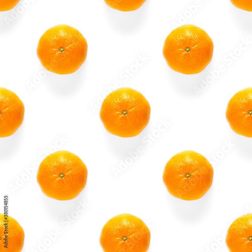 Fresh mandarine Seamles pattern. Ripe fruit tangerines seamless pattern. Fresh citrus isolated on white background pattern. Flat lay of Clementine.