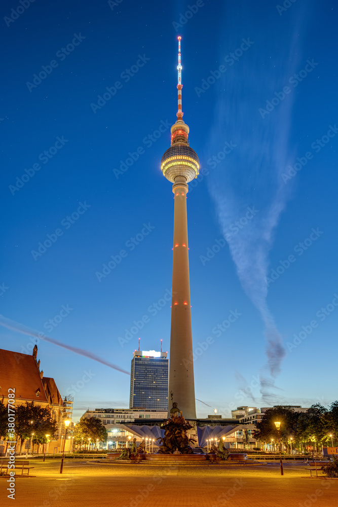 Naklejka premium The famous Television Tower of Berlin, Germany, at dawn