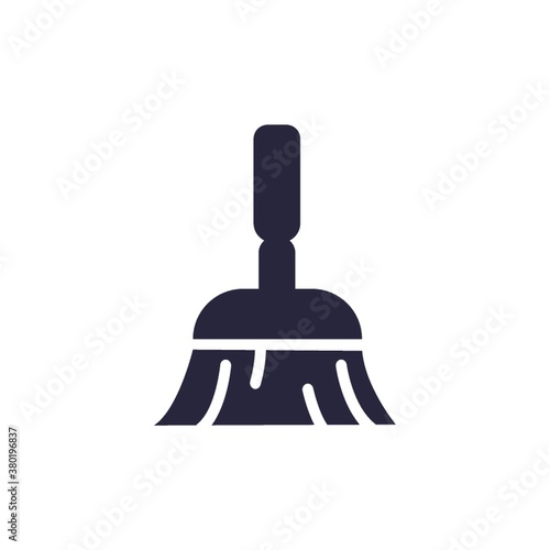 Hand sweeper