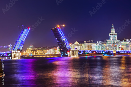 Neva river and open Palace (Dvortsovy) Bridge - Saint-Petersburg Russia © Nikolai Sorokin