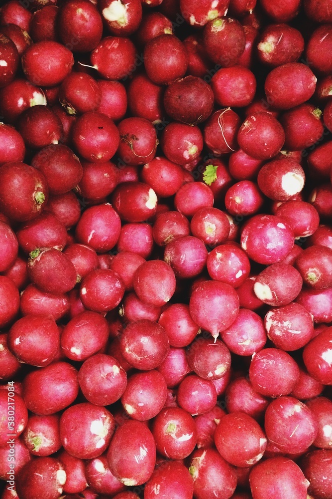 Red skin potatoes at a farmer's market Red skin potatoes at a farmer's market
