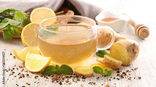 lemon and ginger tea mug