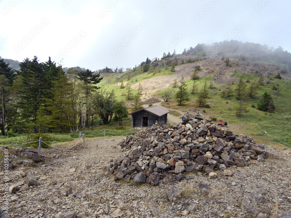 山梨県・大菩薩嶺登山道の風景 山梨県・大菩薩嶺登山道の風景