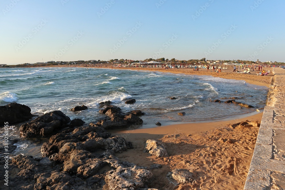 Portopalo – Mar Mediterraneo da Punta delle Correnti al tramonto Portopalo – Mar Mediterraneo da Punta delle Correnti al tramonto