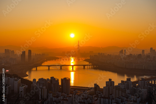 Time lapse Landscape of Seoul South Korea in the morning and the sunrise