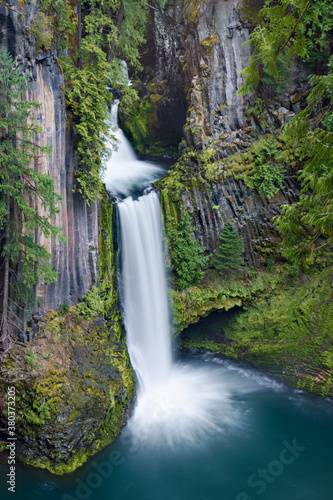 Toketee Falls photo