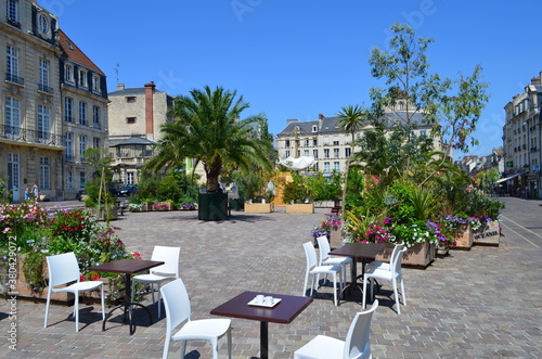 Fotografía La Place Saint-Sauveur à Caen (Calvados - Normandie - France) Juin 2018