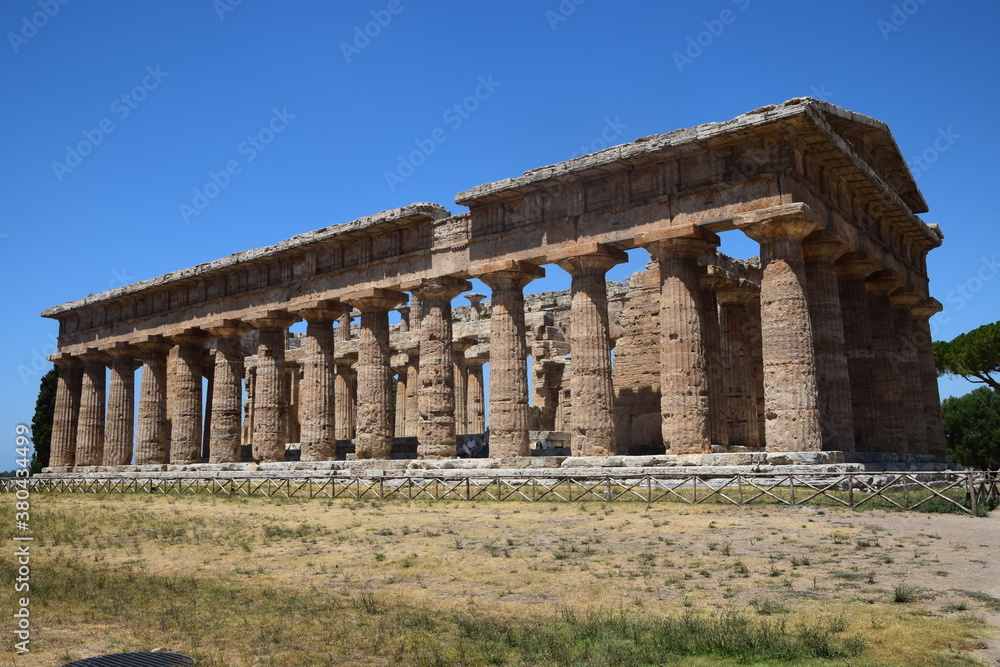 Paestum - Il tempio di Nettuno (Tempio di Poseidone)