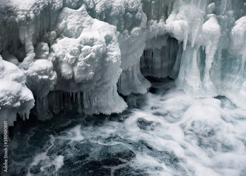 Icicles/waterfull