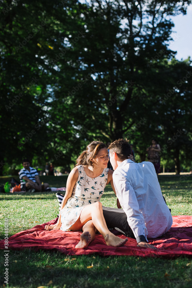 Couple meeting at the park