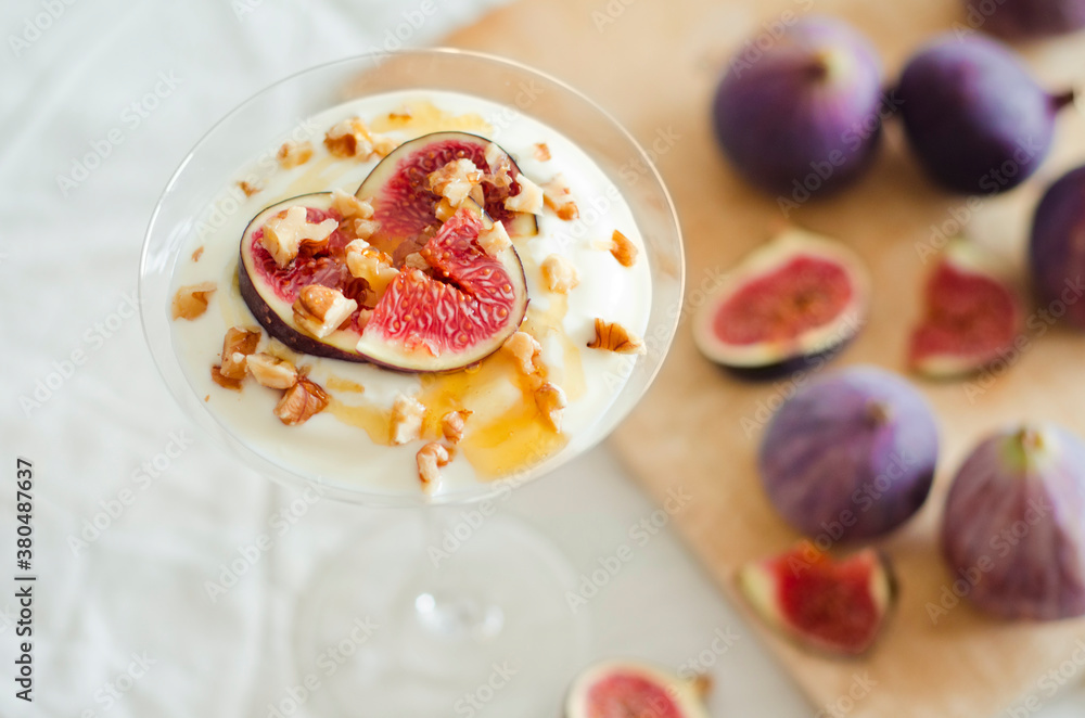 yoghurt with fresh figs, walnuts and honey yoghurt with fresh figs, walnuts and honey