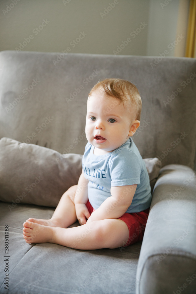 Cute Baby Spending The day with hisMom Cute Baby Spending The day with hisMom