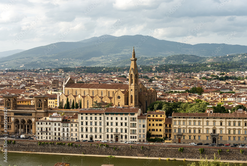 Cityscape of Florence with the Basilica of Santa Croce (Holy Cross), 1294-1385 and the River Arno. UNESCO world heritage site, Tuscany, Italy, Europe.