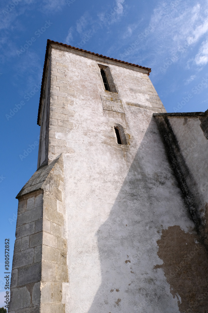 Clocher de l'église Sainte-Catherine de Loix