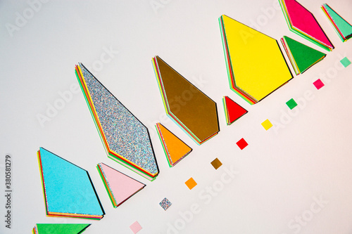 Decorative 3D shapes in oblique position