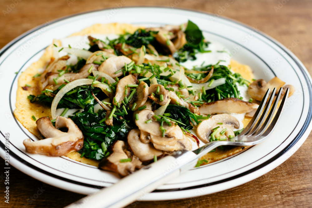 Creamy mushroom and spinach crepes Creamy mushroom and spinach crepes