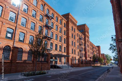 Łódź miasto manufaktura ceglany budynek zabytek