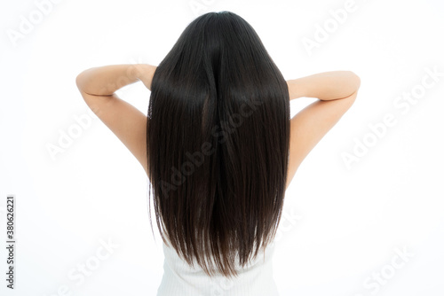 髪のイメージ 女性の長いストレートヘア