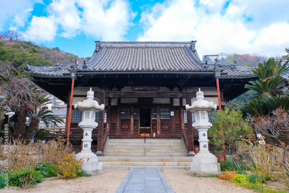 Obraz premium 尾道 持光寺 本堂