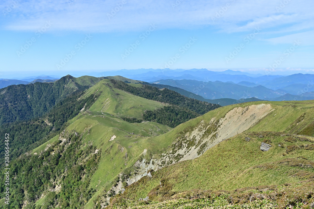 四国で最も美しい山「三嶺（さんれい、みうね）」と西熊山
