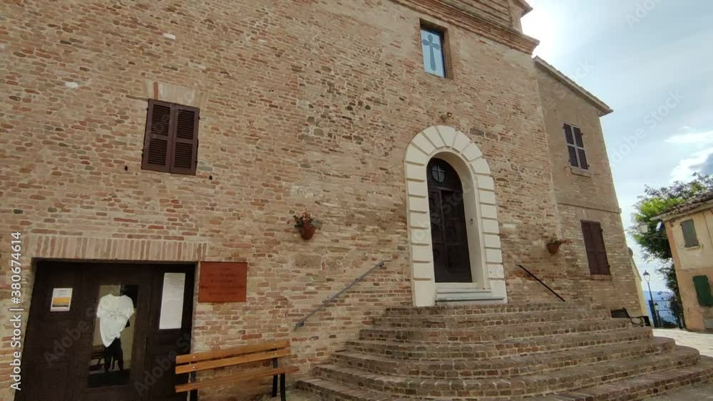 Antico borgo medievale Montefabbri nelle Marche Antico borgo medievale Montefabbri nelle Marche